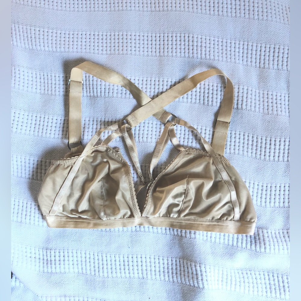 Lonely Lingerie Cutout Cage Wireless Bralette 32C